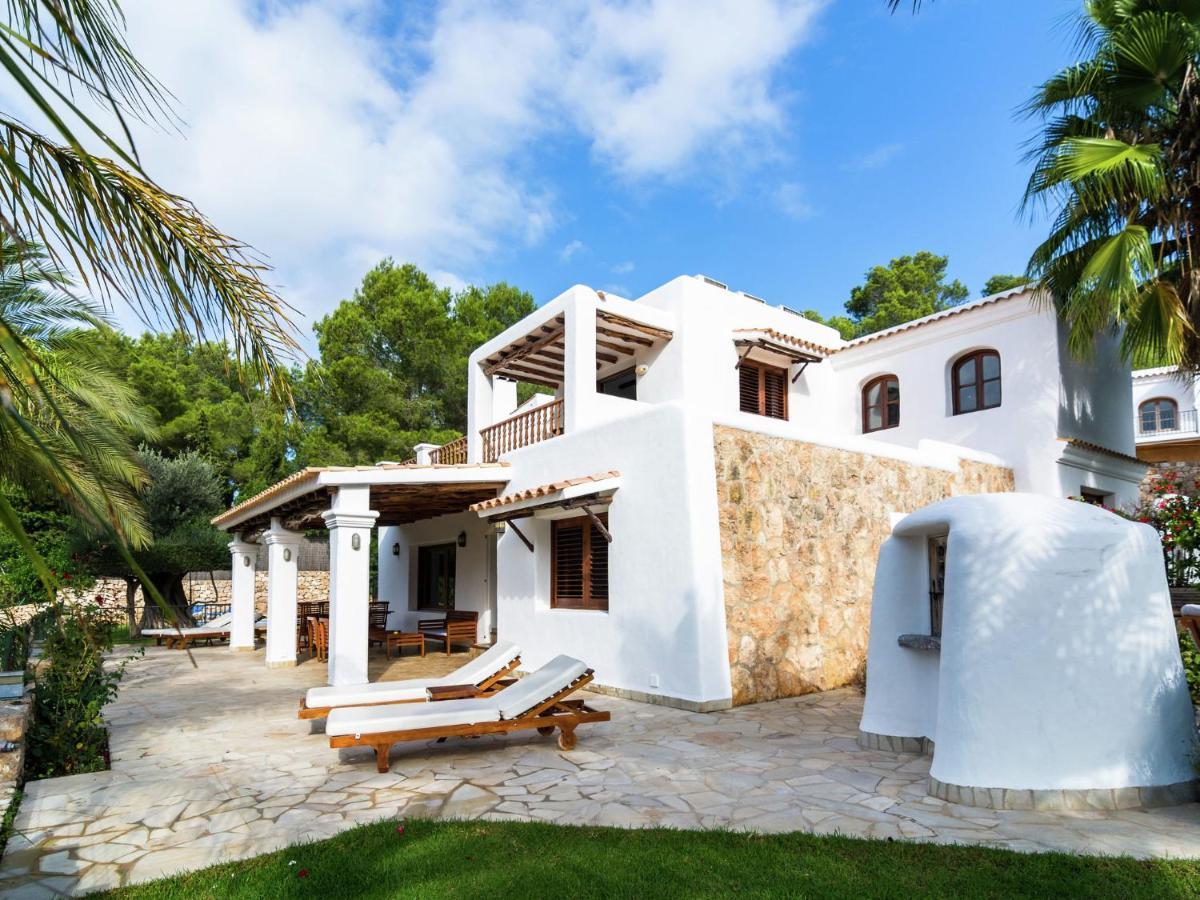 Cozy Holiday Home In Santa Eularia Des Riu With Private Pool Dış mekan fotoğraf