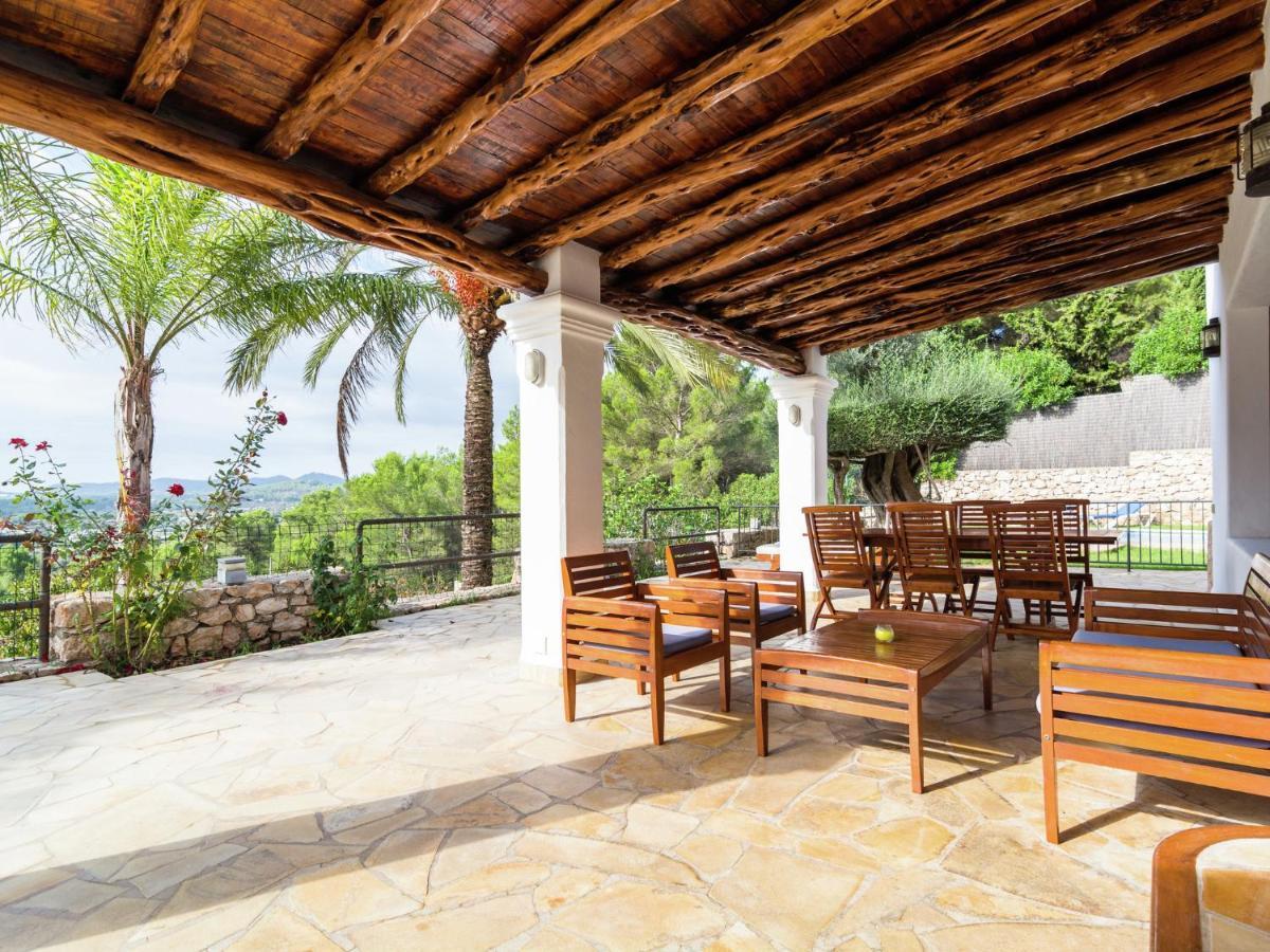 Cozy Holiday Home In Santa Eularia Des Riu With Private Pool Dış mekan fotoğraf